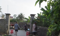 Vừa thăm con gái về, bàng hoàng phát hiện chồng treo cổ tự tử
