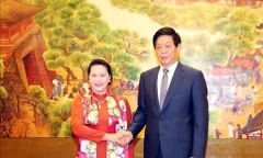 Chủ tịch Quốc hội Nguyễn Thị Kim Ngân hội đàm với Chủ tịch Nhân đại Trung Quốc