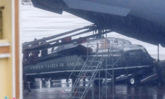 Máy bay C-17 đưa Marine One của Tổng thống Donald Trump đáp xuống Đà Nẵng
