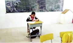 Giáo viên cô lập học sinh bị ung thư trong lớp do sợ lây nhiễm