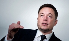 Tỷ phú Elon Musk hứng chỉ trích khi công kích và xúc phạm thợ lặn người Anh