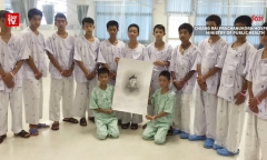 4 cầu thủ đội bóng 