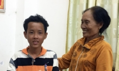 Tìm thấy học sinh lớp 8 