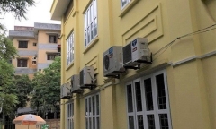 Vụ trẻ rơi từ tầng 2 trường mầm non ở Hà Nội: Kỷ luật 2 giáo viên