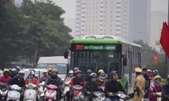 Buýt nhanh BRT vẫn bị lấn làn trong ngày đầu sau kỳ nghỉ lễ