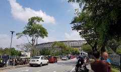 Chen lấn, xô đẩy tại cửa bán vé, nhiều cổ động viên Malaysia tiếc nuối vì ra về tay không