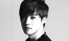 Vừa xuất ngũ Kim Hyung Joong đã vướng scandal say rượu lái xe