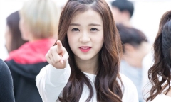 Cô gái 15 tuổi này sẽ là nữ thần nhan sắc thế hệ mới của Kpop?