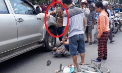 Tạm giữ tài xế lùi xe, cán chết người