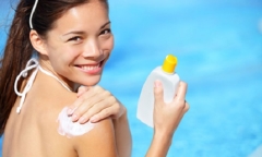 75% mỹ phẩm trên thị trường là giả: Cách nào phân biệt, tránh hủy hoại da?