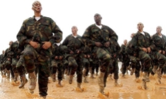 Tin tức Libya mới nhất: Lực lượng của tướng Haftar bị đánh bật khỏi sân bay Tripoli