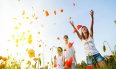 Hạnh phúc là chất men khiến người đó cảm thấy được tăng cường sức mạnh