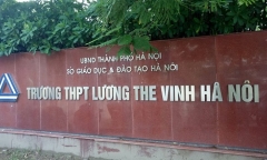 Video: Học sinh trường Lương Thế Vinh đau xót trước sự ra đi của thầy Văn Như Cương