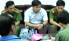 Khởi tố, tạm giam 2 cán bộ Chi cục Quản lý thị trường tỉnh Sóc Trăng