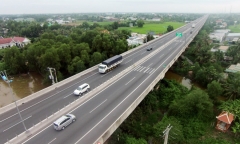 2 trạm thu phí đặt gần nhau, UBND TP.HCM đề nghị cân nhắc lại