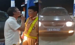 Video: Tài xế ô tô biển xanh chửi bới, tát CSGT Thanh Hoá 