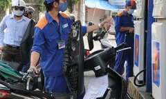 Tù mù Quỹ Bình ổn xăng dầu, có nên bỏ để... 