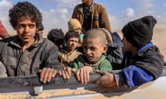 Syria tấn công thành trì cuối cùng của IS, hàng nghìn người tháo chạy