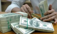 Giá USD hôm nay 9/12: Euro giảm sâu, USD tăng vọt
