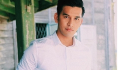 Diễn viên/MC điển trai Thái Lan treo cổ tự tử nghi vì trầm cảm