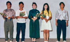 Tin tức giải trí mới nhất ngày 28/9: Bức ảnh ấn tượng nhất trong ngày Việt Trinh chụp chung cùng Lý Hùng 30 năm trước