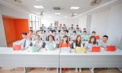 Cô giáo trẻ chế hit của Mỹ Tâm thành 'Người hãy ôn thi đi' gây 'sốt' cộng đồng mạng