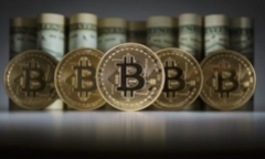 Kết thúc tháng 1/2018, giới đầu tư Bitcoin sững sờ nhìn tiền ảo “bốc hơi” 60 tỷ USD