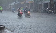 Áp thấp nhiệt đới gây mưa lớn ở miền Bắc