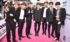 BTS được Vogue ca ngợi về thời trang tại Billboard Music Awards 2017