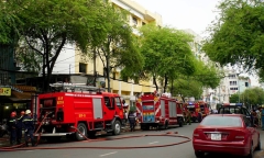 Cháy trụ sở Liên đoàn bản đồ địa chất miền Nam, nhiều người hốt hoảng bỏ chạy