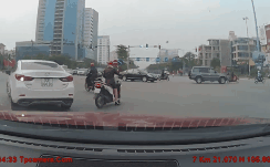 Video: Cú lừa đẳng cấp của 2 nữ Ninja