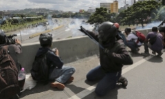 Venezuela: 15 người chết trong cuộc bầu cử hội đồng lập hiến