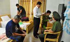Đề nghị truy tố nhóm