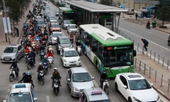Hà Nội lắp loa tuyên truyền giao thông trên buýt nhanh BRT