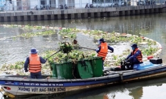 TP. Hồ Chí Minh xem xét xử phạt xả rác bằng hình ảnh người dân cung cấp