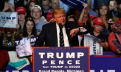 Ông Trump tiết lộ chỉ ngủ được 4 – 5 tiếng từ khi làm Tổng thống