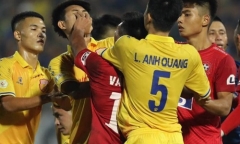 Trung vệ Nguyễn Văn Hạnh bị đề nghị kỷ luật vì đánh đối thủ,