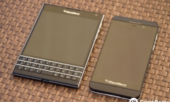 Mở hộp BlackBerry Passport màu trắng tại Việt Nam