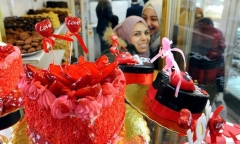 Hình ảnh không khí đón Valentine trên khắp thế giới