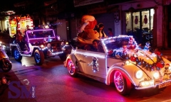 Xe “Noel” dạo phố Hà Nội