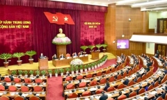 Năng lực kém, đức độ chưa đủ, lãnh đạo nên từ chức