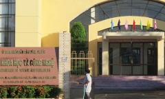Đề nghị thu hồi bằng khen, huân chương của giám đốc sở khai man thành tích