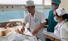 Cứu sống bệnh nhân đột ngột vỡ u gan, mất máu nhiều