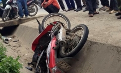 Người dân truy đuổi, bắt giữ tên trộm xe máy