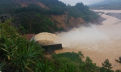 ADB hỗ trợ khẩn cấp 2 triệu USD giúp Việt Nam khắc phục hậu quả bão lũ