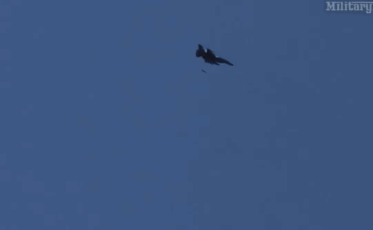 Syria tố Liên quân Mỹ nã tới tấp tên lửa vào vị trí quân đội chính phủ