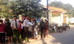Tin tức thời sự 24h mới nhất ngày 4/12/2018: Tá hỏa phát hiện thi thể bé sơ sinh trước cổng trường học