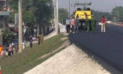 Hà Nội: Người đàn ông bị xe lu cán qua người, tử vong tại chỗ