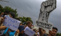 Thái Lan bỏ tù thủ lĩnh phong trào Áo Vàng