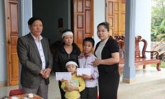 Vụ chìm tàu Hải Thành 26: Thăm hỏi, bồi thường cho gia đình thuyền viên gặp nạn